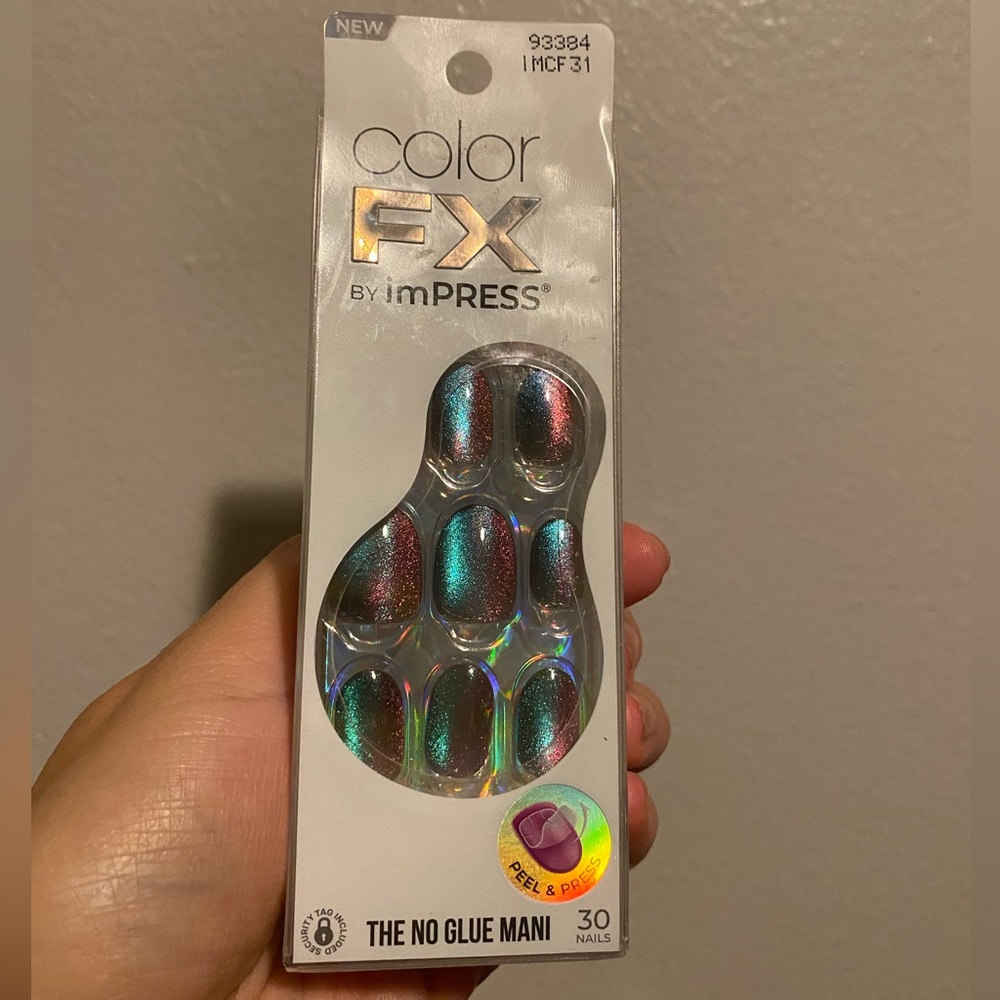 Press on nails-chrome